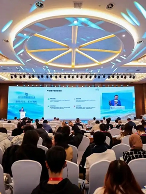 以人文價值為舵,以科技創新為帆